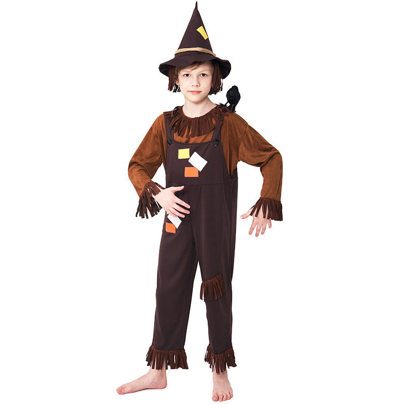 Scarecrow costume worn by a child - front view