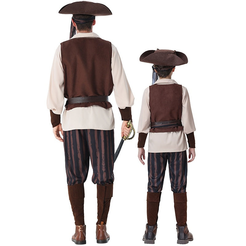 Pirate costume worn by a family - detail view