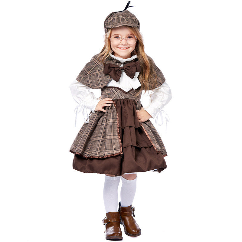 Sherlock Holmes costume worn by a child - back view