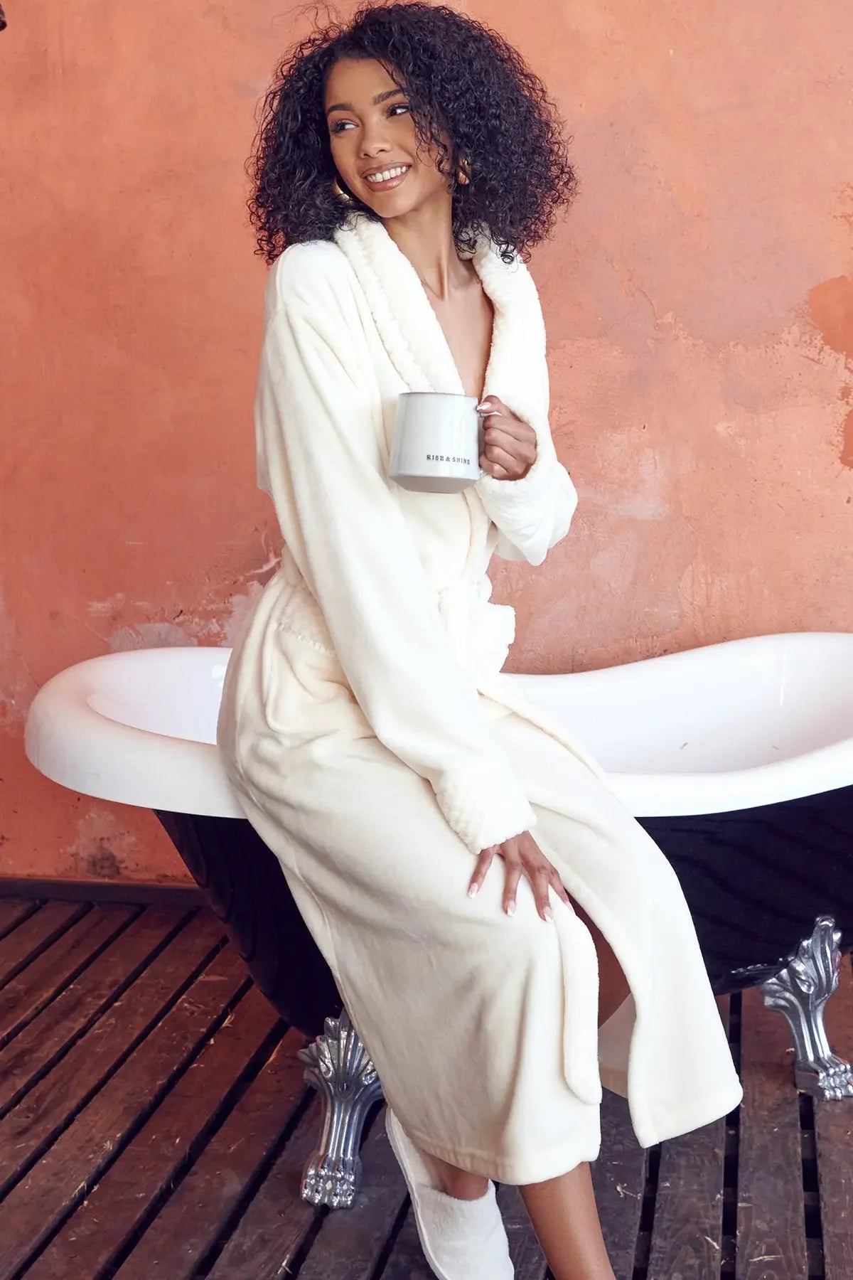 Women's Ultra Soft Plush Bathrobe – Cozy Loungewear