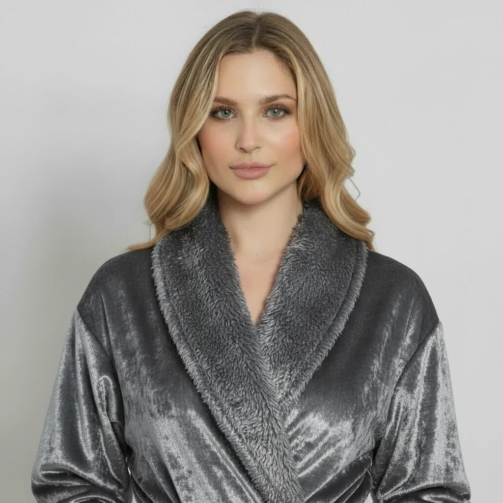 Women's Ultra Soft Plush Bathrobe – Cozy Loungewear