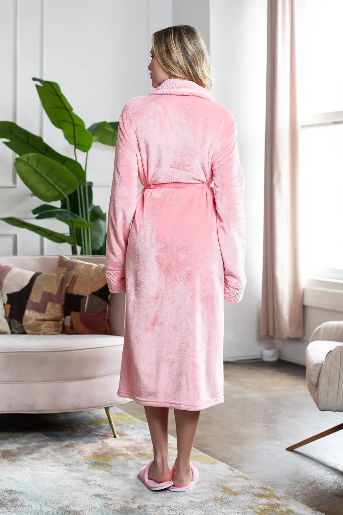Women's Ultra Soft Plush Bathrobe – Cozy Loungewear
