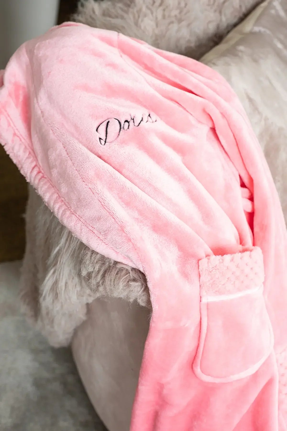 Women's Ultra Soft Plush Bathrobe – Cozy Loungewear
