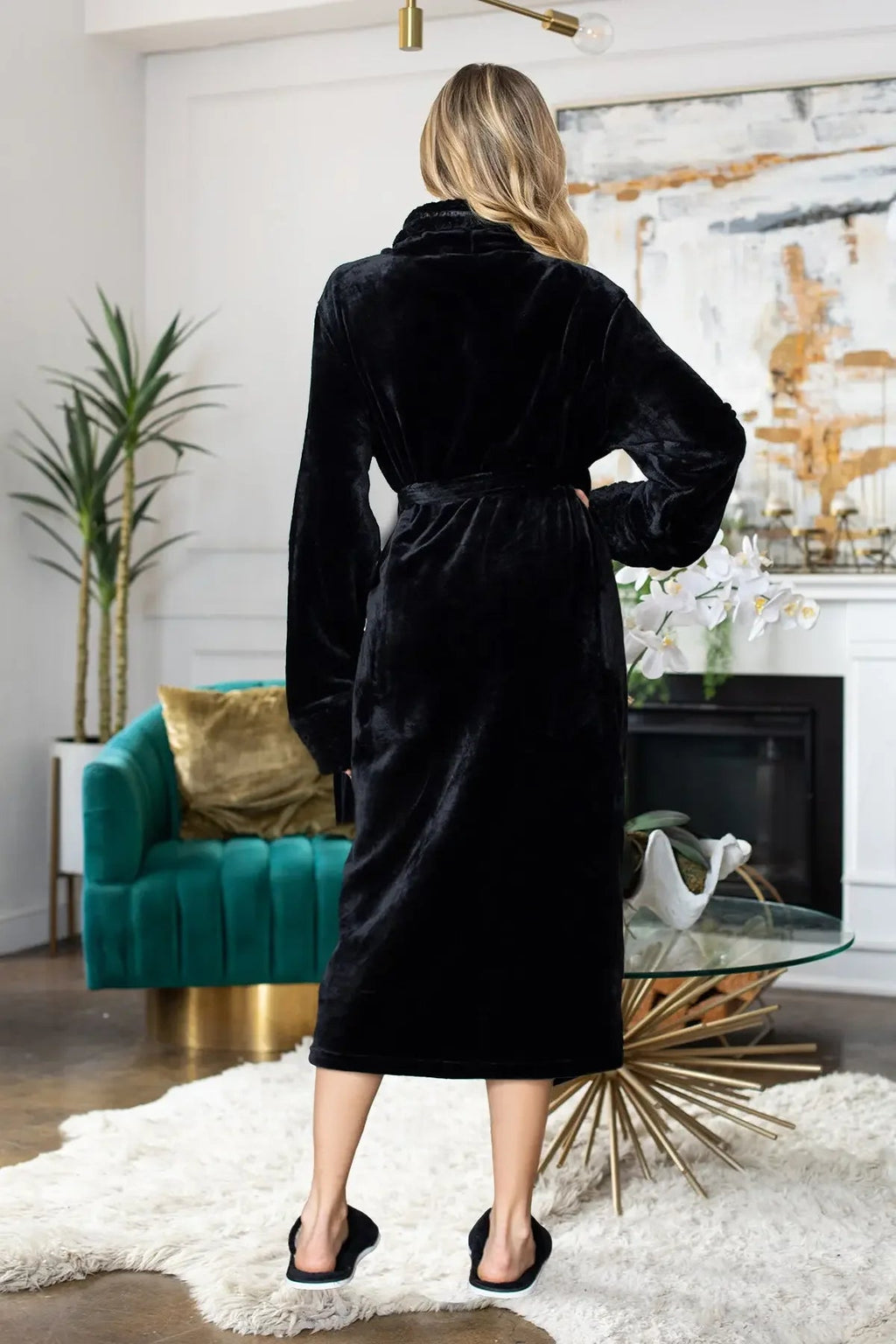 Women's Ultra Soft Plush Bathrobe – Cozy Loungewear
