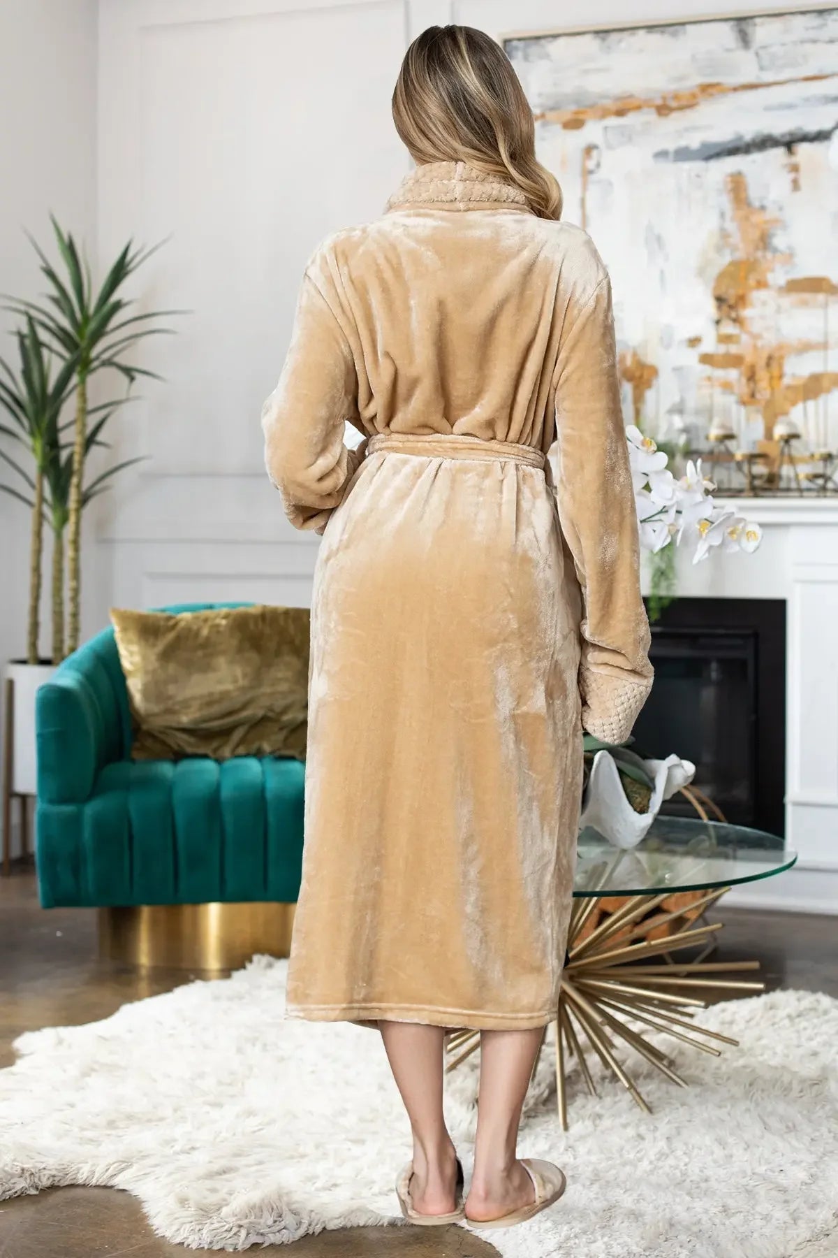 Women's Ultra Soft Plush Bathrobe – Cozy Loungewear