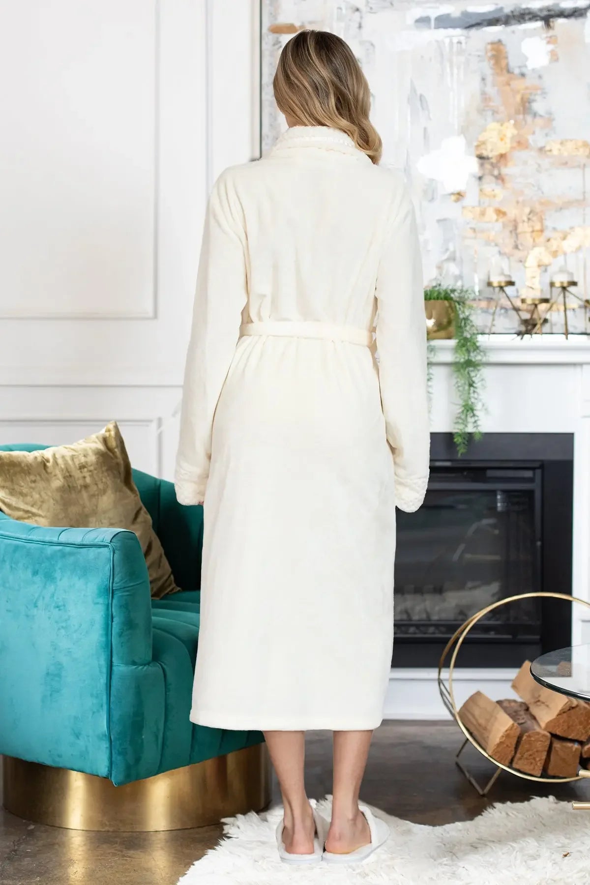Women's Ultra Soft Plush Bathrobe – Cozy Loungewear
